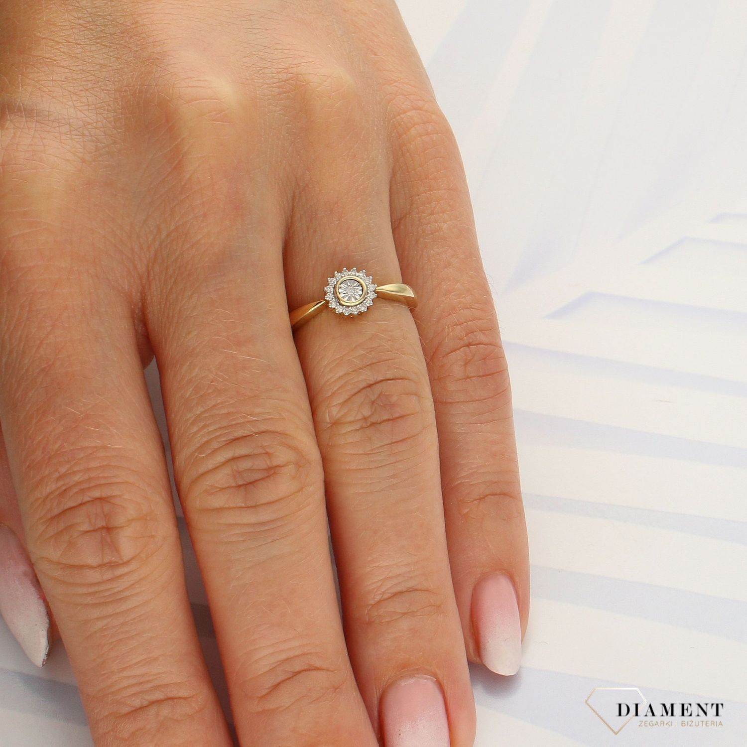 Pierścionek złoty DIAMENT żółte złoto, diamenty, zaręczynowy R 1530.jpg